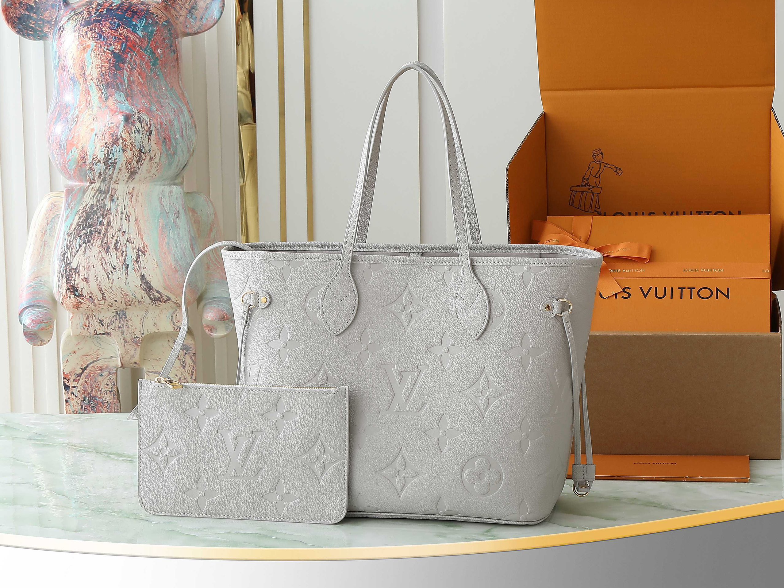 LouisV Neverfull MM M137