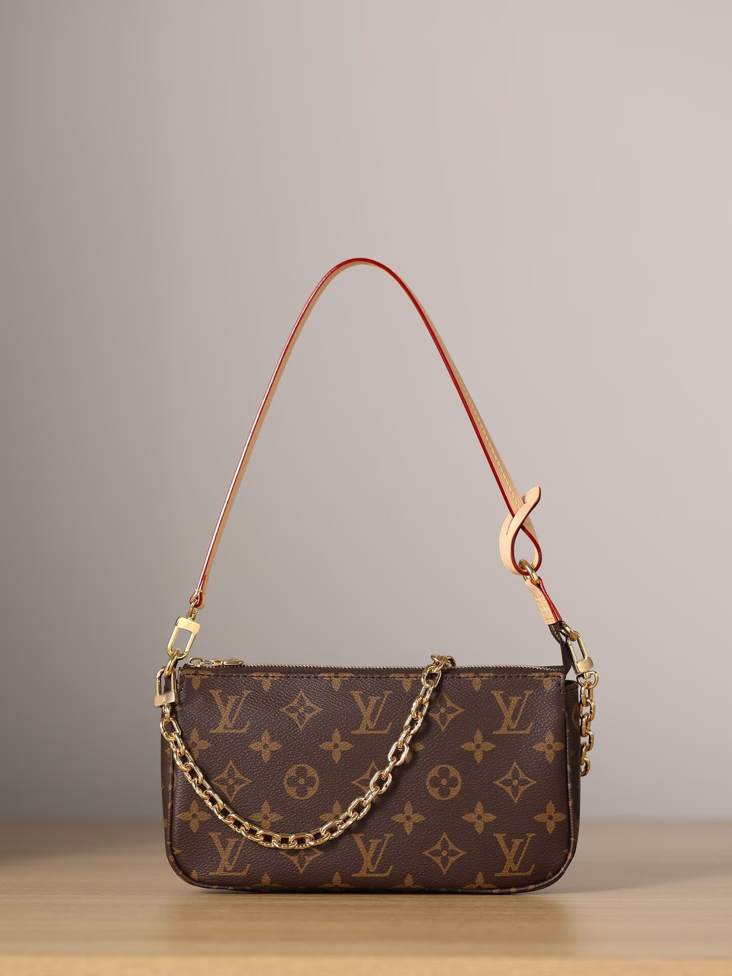 LouisV Pochette Accessoi