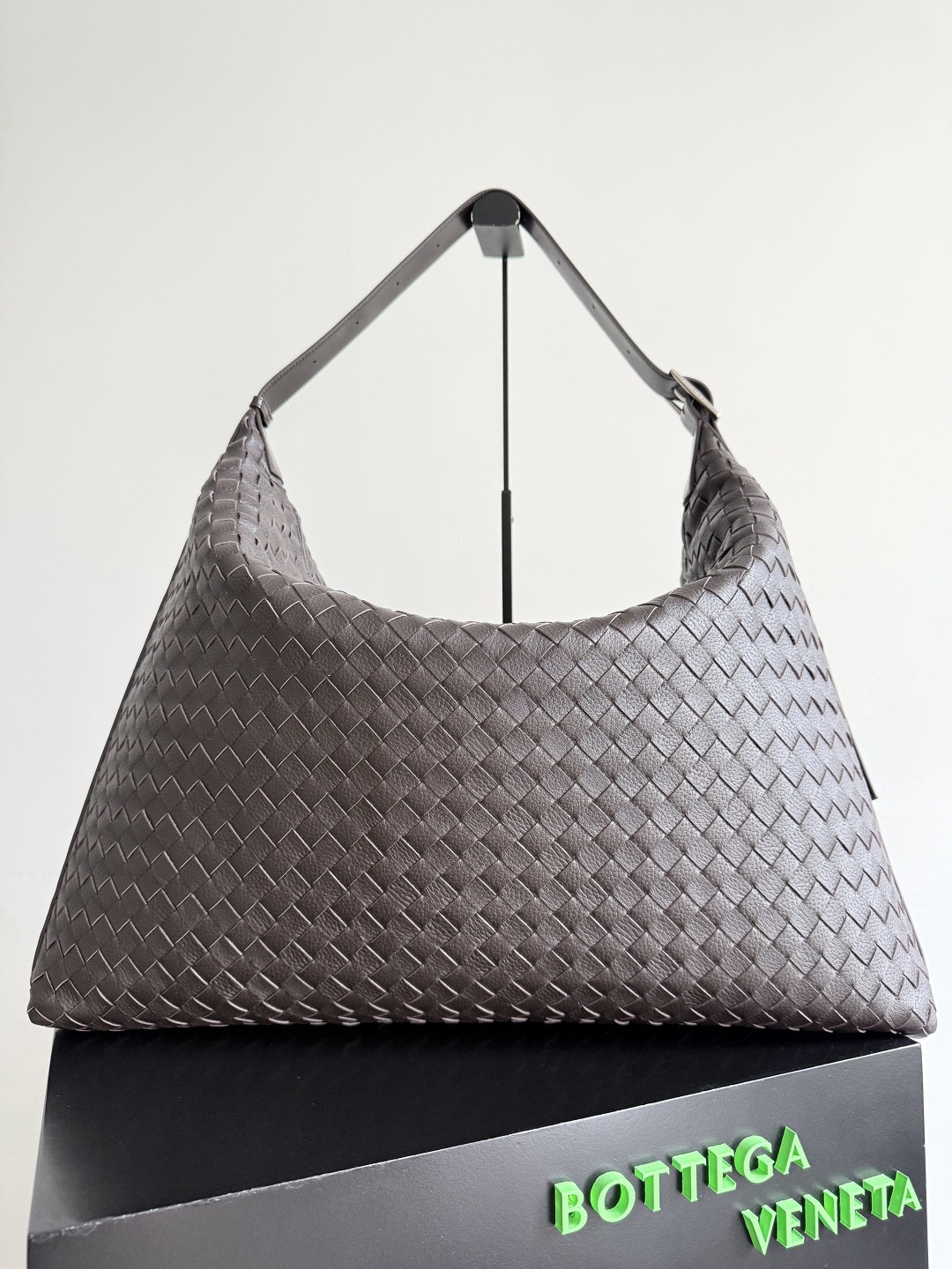 Bottega Veneta Travelero