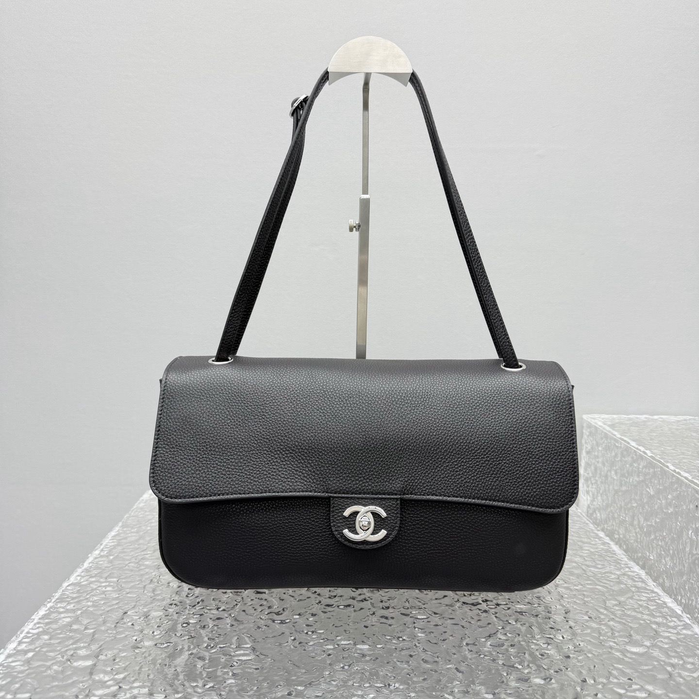 Ch@nel Maxi flap bag 32(