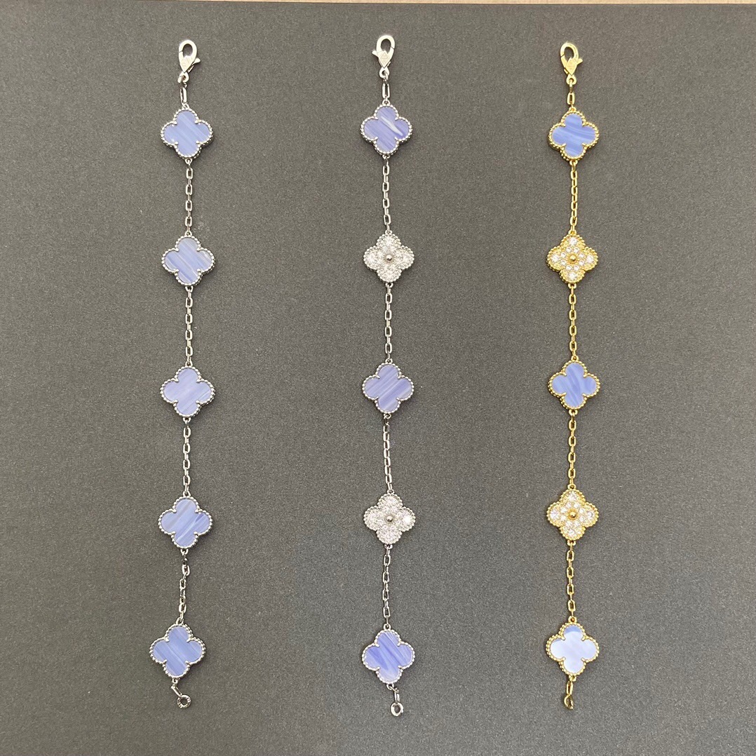 Van Cleef & Arpels B