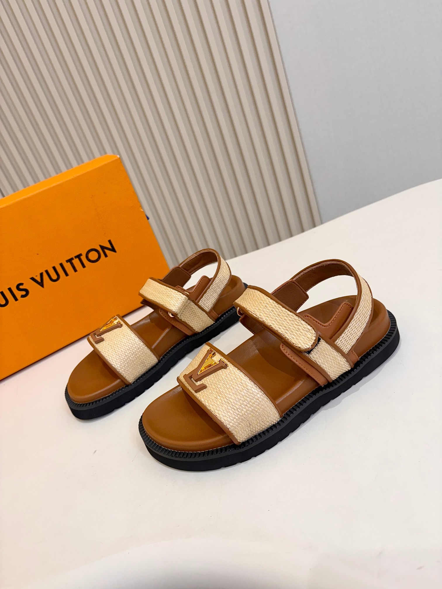New  arrival Slippers