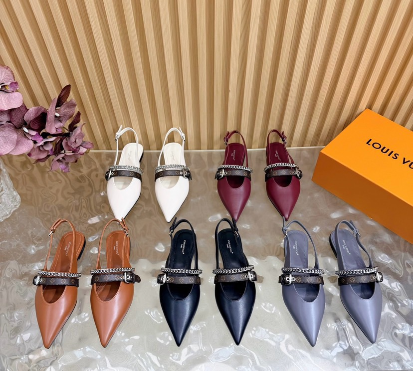LV Flat Sandals with Poi