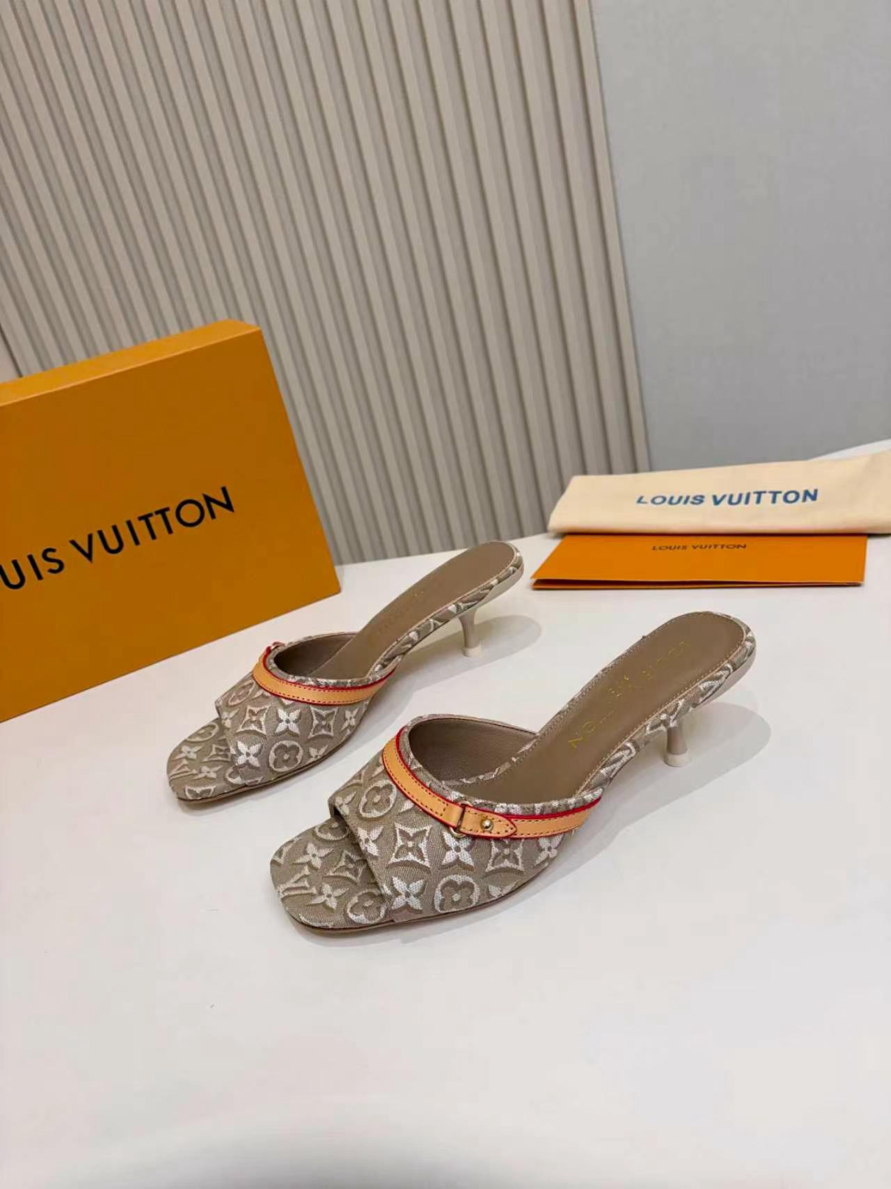 LV