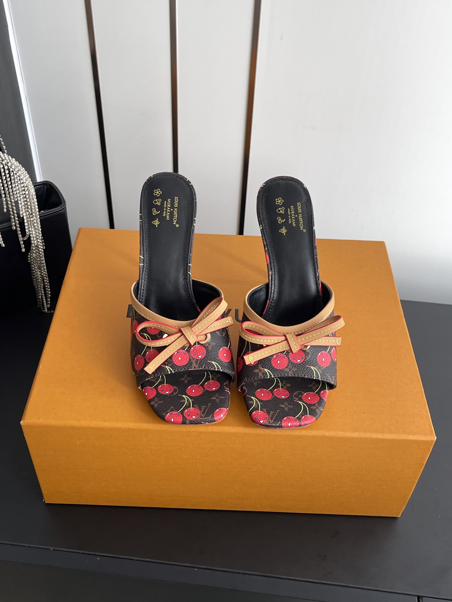 LV Kitten and Bow